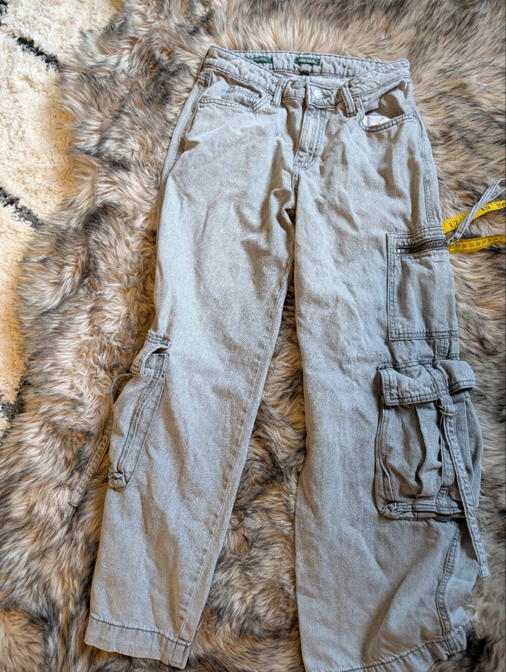 Wild Fable Light Gray Cargo Pants with Adjustable Cuffs